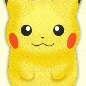 5868-pokemon-gant-de-toillette-pikachu