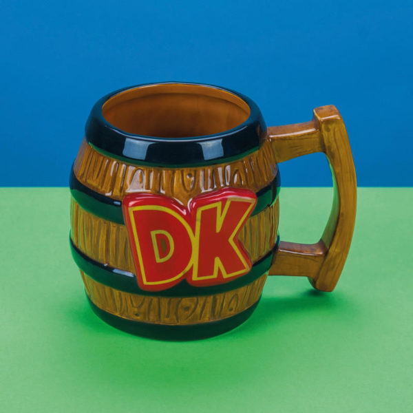 PP4008NN_Super_Mario_Donkey_Kong_Barrel_Shaped_Mug_Square_Lifestyle_1