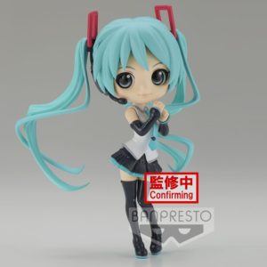 12626-q-posket-hatsune-miku-v4x-style-verb